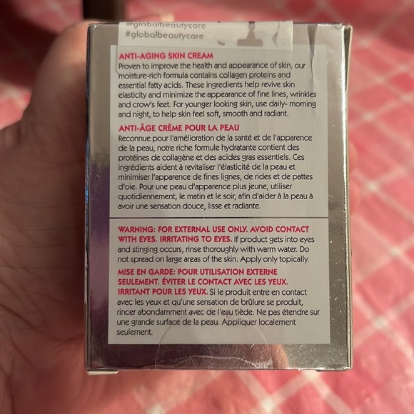 🎈SALE🎈🎀#28.MAKEUP BUNDLE🎀 - Picture 8 of 8